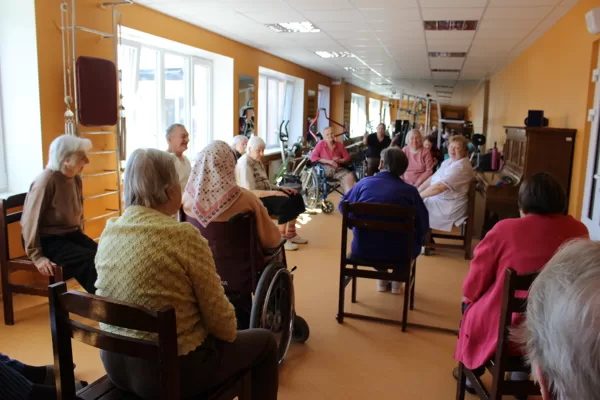 Ārstnieciskās vingrošanas nodarbības. Foto: Elena Boté